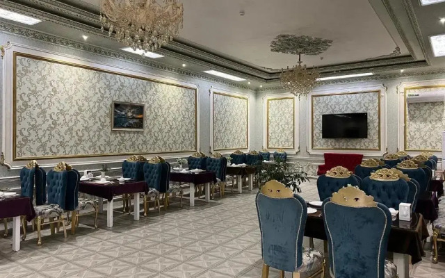 Almaz Plaza Hotel