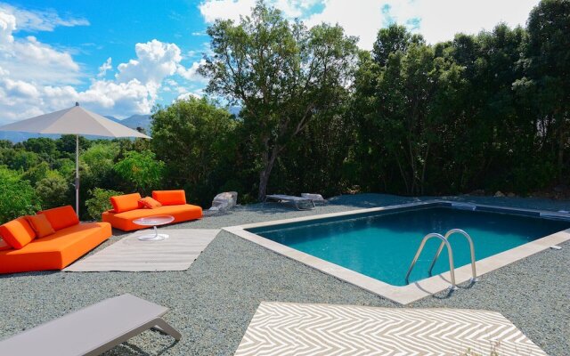 Villa Luma avec piscine chaffée