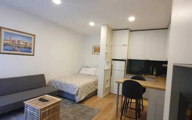 Charming 1-bed Apartment in Zagreb
