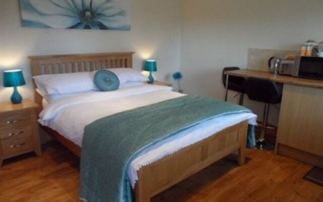 The Stables- Deer Park Farm