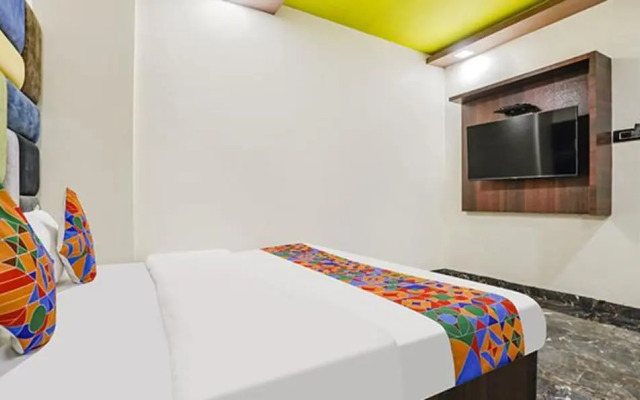 Fabexpress Versova Residency