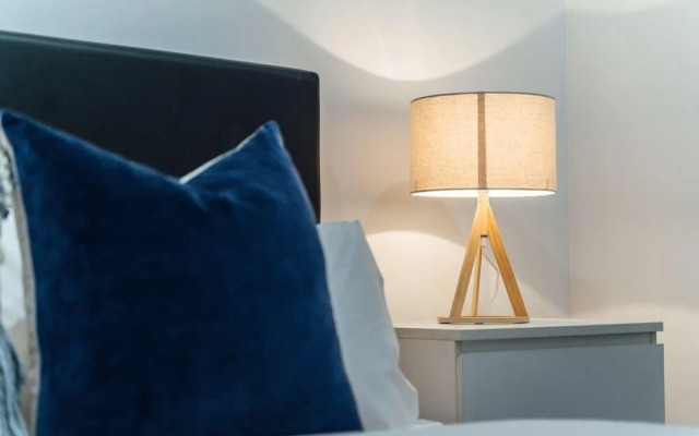 Tropicana on Bent - WiFi - Nespresso Heart of East End