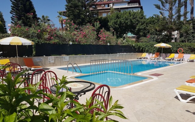 Lila Apart Alanya