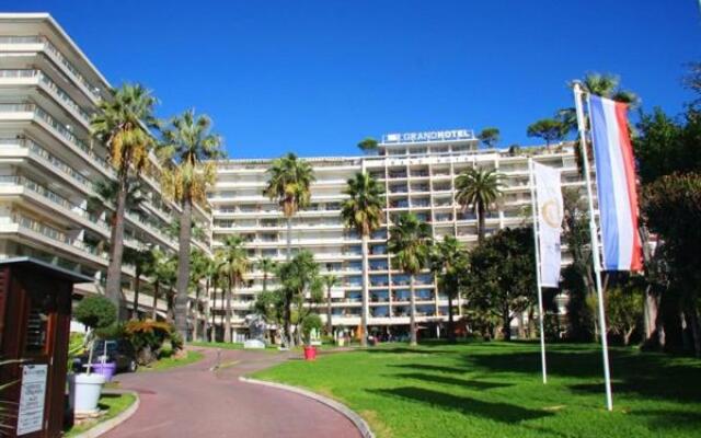 Le Grand Hotel
