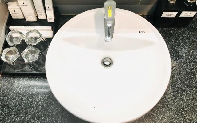 CoTo Starlight Boutique Hotel