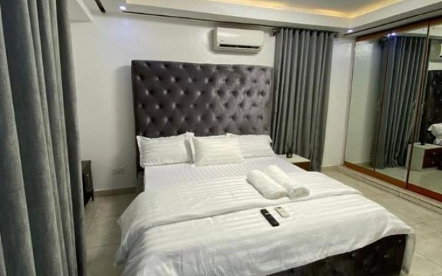 Luxury waterfront 3 bedroom apartment ikoyi