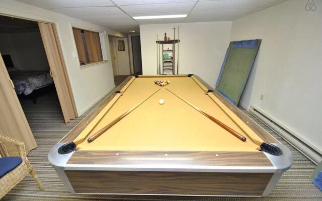 Crystal Ship on Blueberry Hill Home