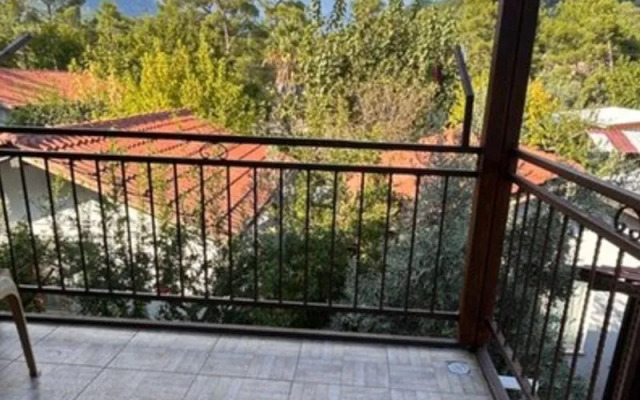 Olimpos Vadi Houses