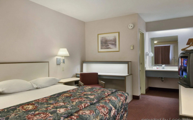 Red Roof Inn Columbia, MO