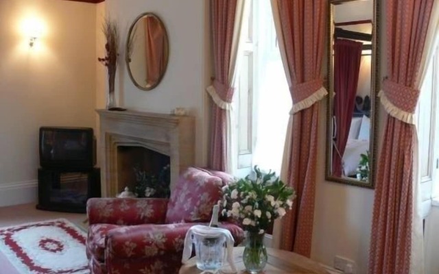 Haselbury Mill Hotel and Restaurant