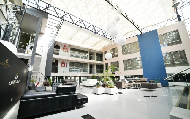 Hotel Camino Plaza