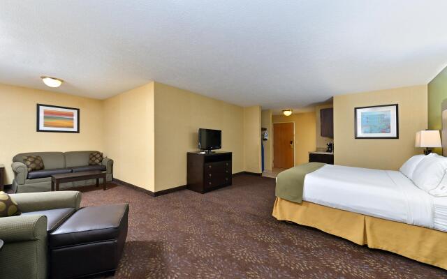 Holiday Inn Express Hotel & Suites Charlotte by IHG