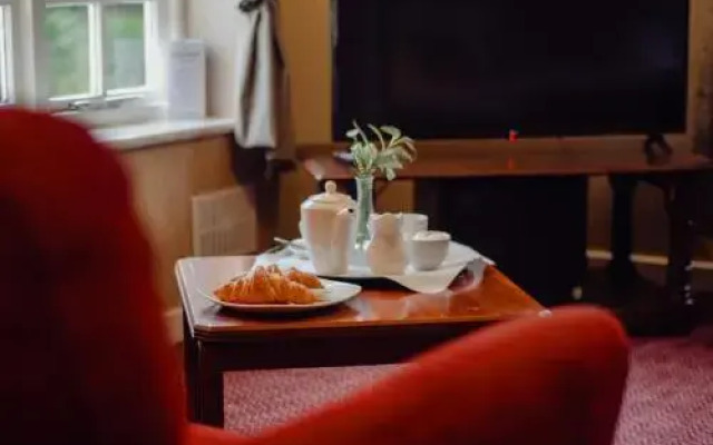 Howfield Manor Hotel