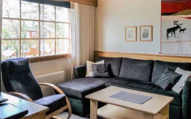 Holiday Home Tunturikuksa
