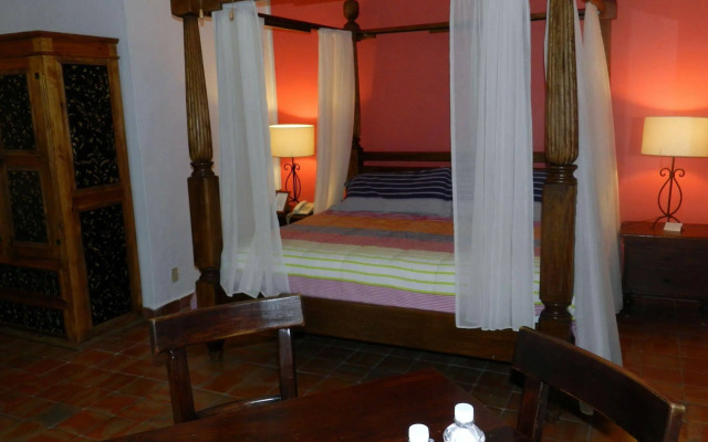 Hotel Rosa Morada