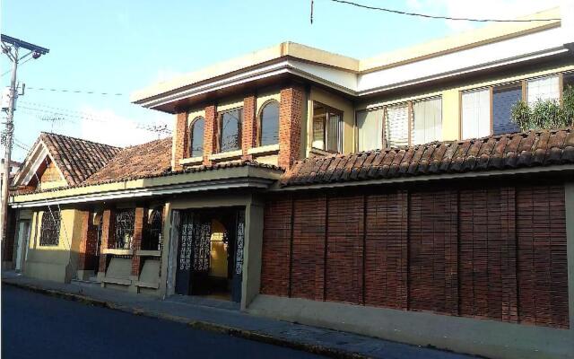 1915 Hotel