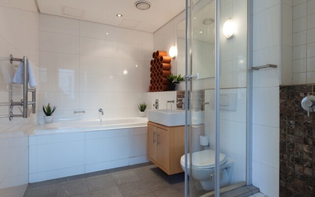 Cartwrights Corner 808 by CTHA