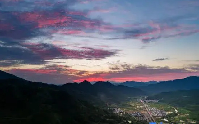 Wuyuan huangling Senman · Luxury luxury time designed accommodation