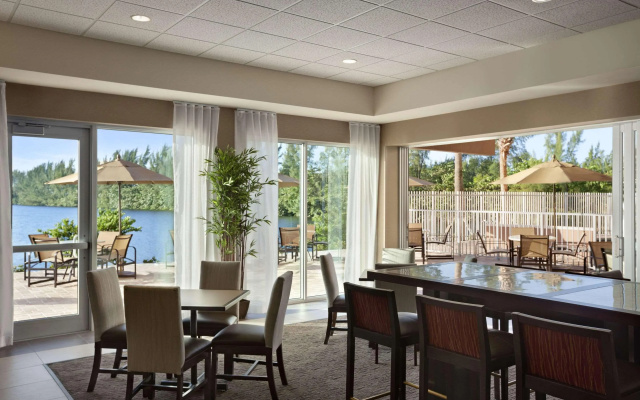 Holiday Inn Express Miami Airport Blue Lagoon Area by IHG