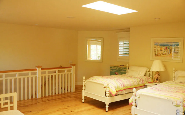 Luxurious French Style Oceanside Malibu House