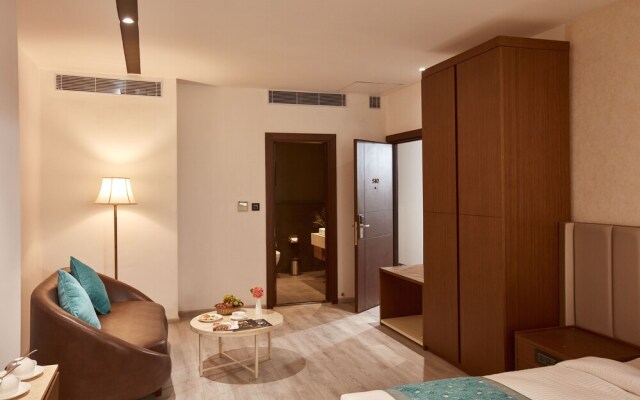Indreni Suites Hotel