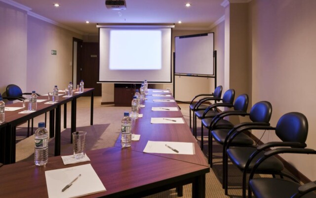 Hotel Stubel Suites and Cafe