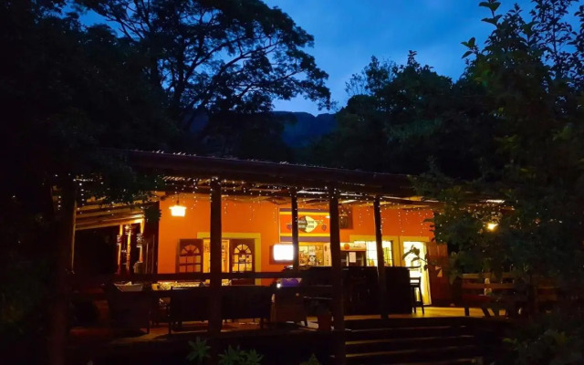 Timbali Lodge
