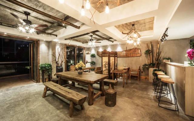 Zhangjiajie Jiesuminjia Cultural Inn