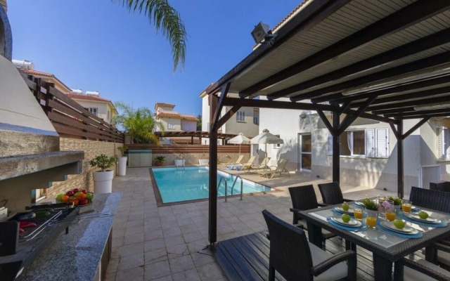Protaras Villa Knossos