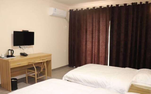 Nanchang Huayang Hotel