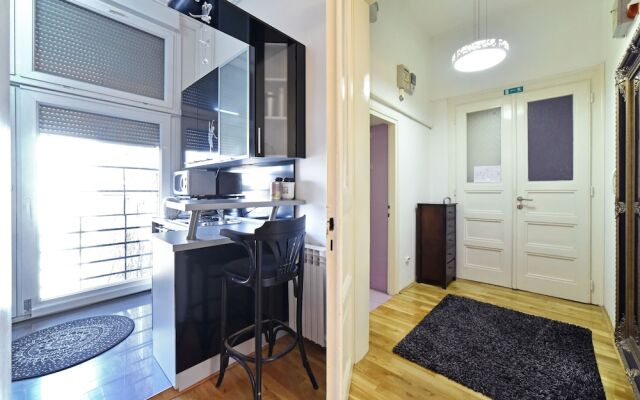 Apartment Metropolis 2