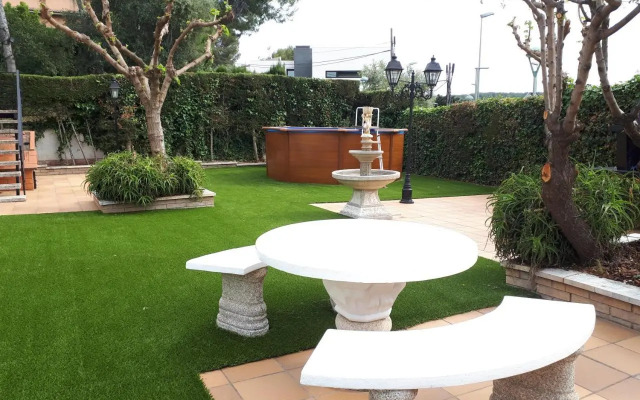 Family House - La Mora Beach - Tarragona