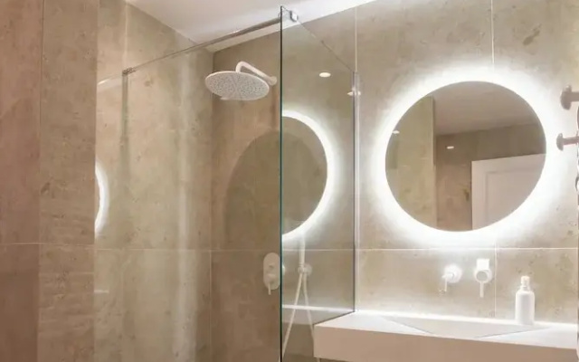 Nice 2 bed Flat - Hyper Centre St Tropez