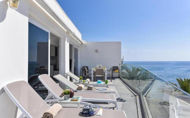 Apartment Nueva Suecia CR715 by VillaGranCanaria
