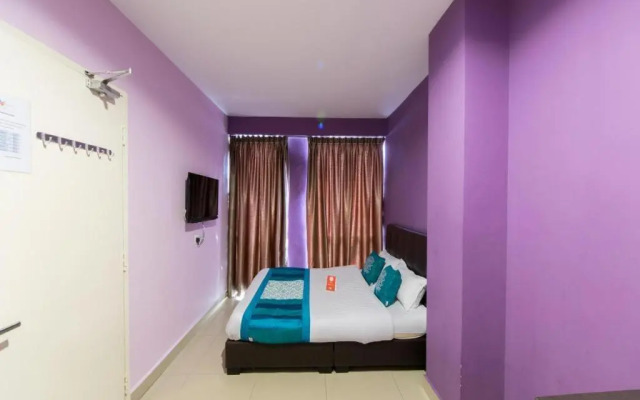 OYO Rooms Kota Damansara Segi University