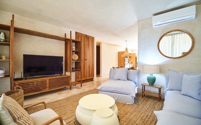 Santomar Tulum A102 By Lockey