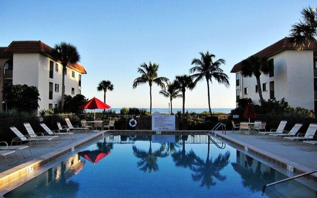 Sandalfoot Beachfront Condominium