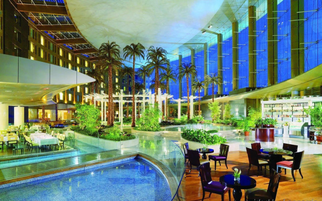 Отель Waldorf Astoria Cairo Heliopolis