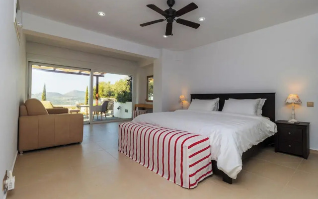Kbel sea View Villa, Private Pool, Sleeps8, Garden