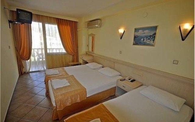 Sun Maris City Hotel