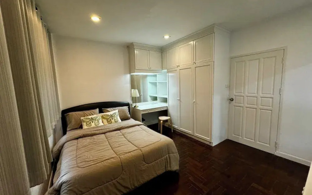 Comfy Crib Hostel 2
