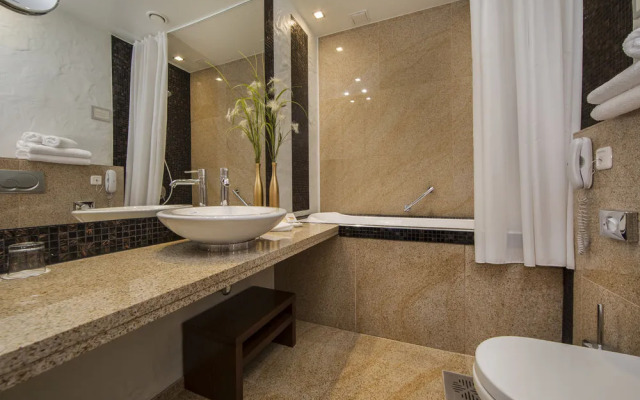 Savoy Boutique Hotel By Tallinnhotels