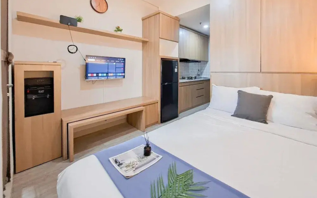 Modern Minimalist Studio At Transpark Bintaro Apartment