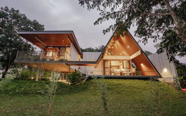 Sandesh Water Edge Kabini