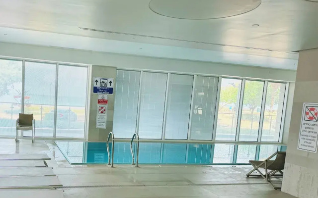 Prince Palace Netanya Central Beach