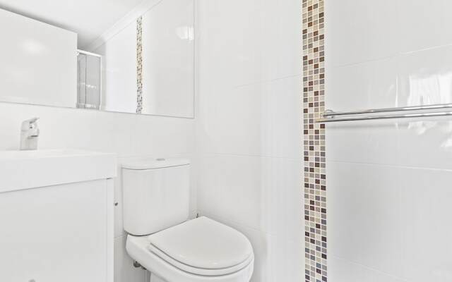 Nicholli, Bay Parklands, Unit 30/2 Gowrie Ave