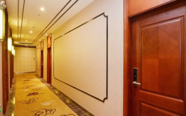 Lujiang County Hung Chun Garden Business Hotel – Hotel Rooms – Hefei