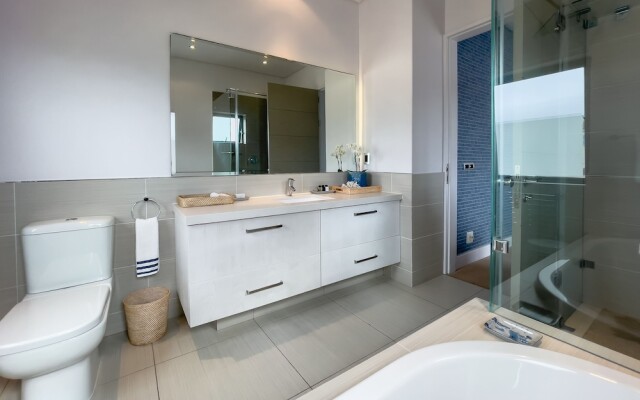 Le Paradis Penthouse Apartment