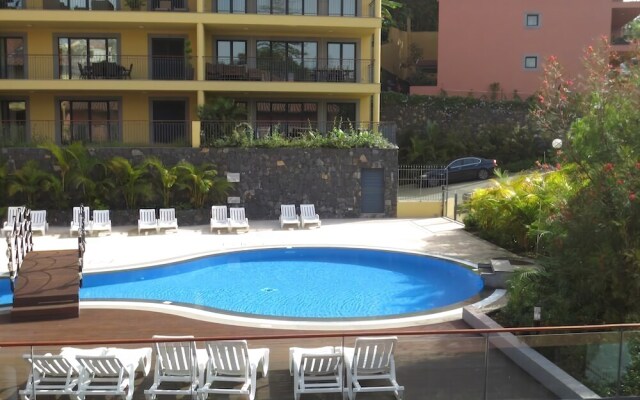 Living Funchal