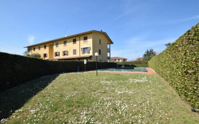 Beautiful Apartment in Lugana di Sirmione With Outdoor Swimming Pool and 1 Bedrooms